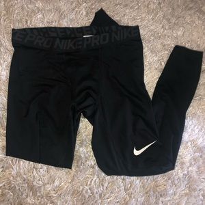 SOLD! DO NOT BUY. Nike pro leggings